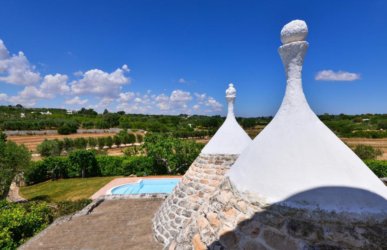 Terra Sessana Ville E Trullo Con Piscina Privata 오스투니 외부 사진