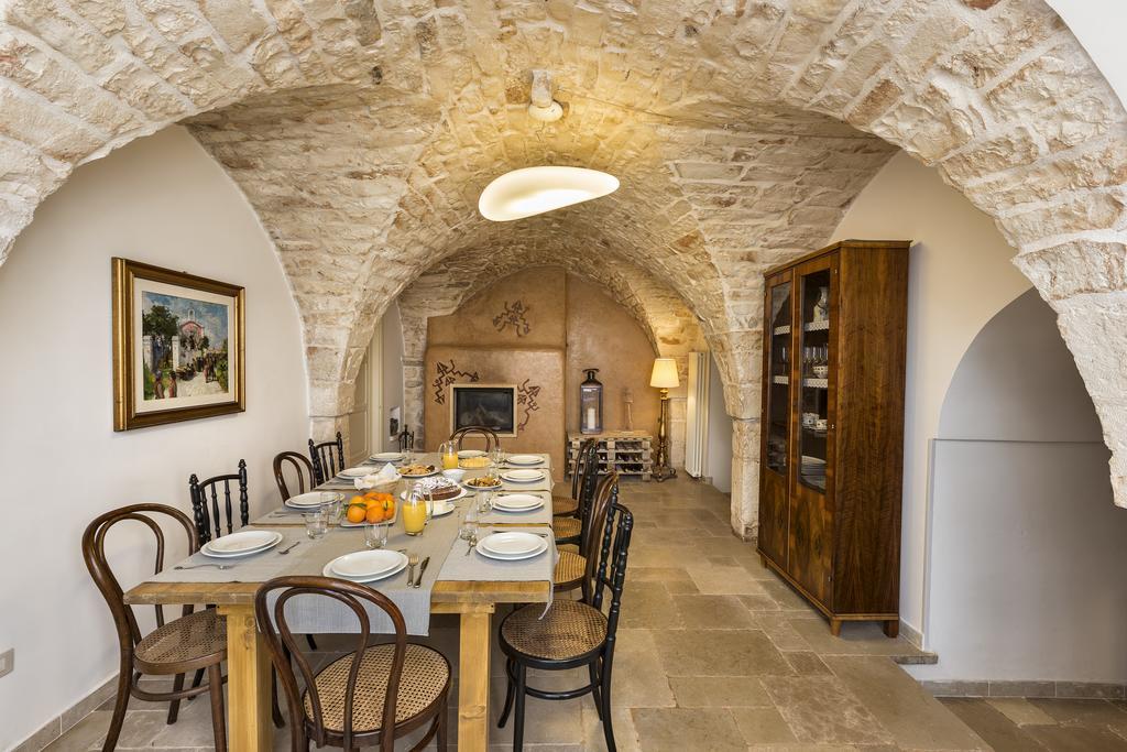 Terra Sessana Ville E Trullo Con Piscina Privata 오스투니 외부 사진