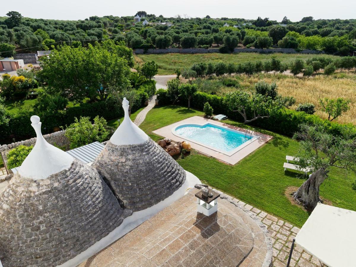 Terra Sessana Ville E Trullo Con Piscina Privata 오스투니 외부 사진